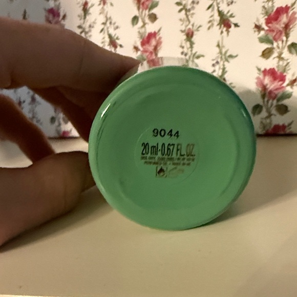 Gucci The Alchemist's Garden Set - Green and Gold - Picture 12 of 12